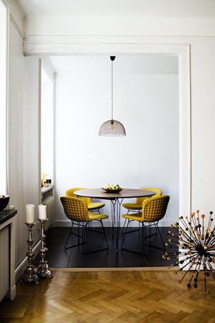 yellow-wire-dining-chairs